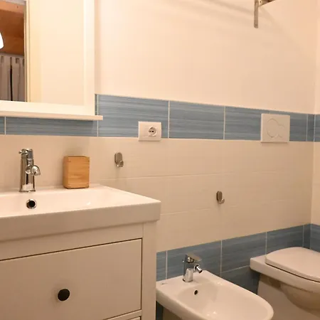 ヴィラ Aurora - Osimo, Nuova Con Piscina オージモ