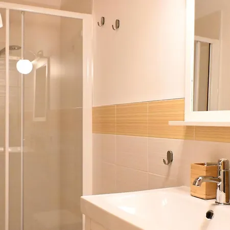 Aurora - Osimo, Nuova Con Piscina *